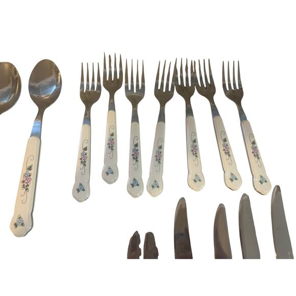 Vintage Pfaltzgraff Tea Rose Flatware Serving Set 35 Pieces EUC Cottage Core - Picture 6 of 6